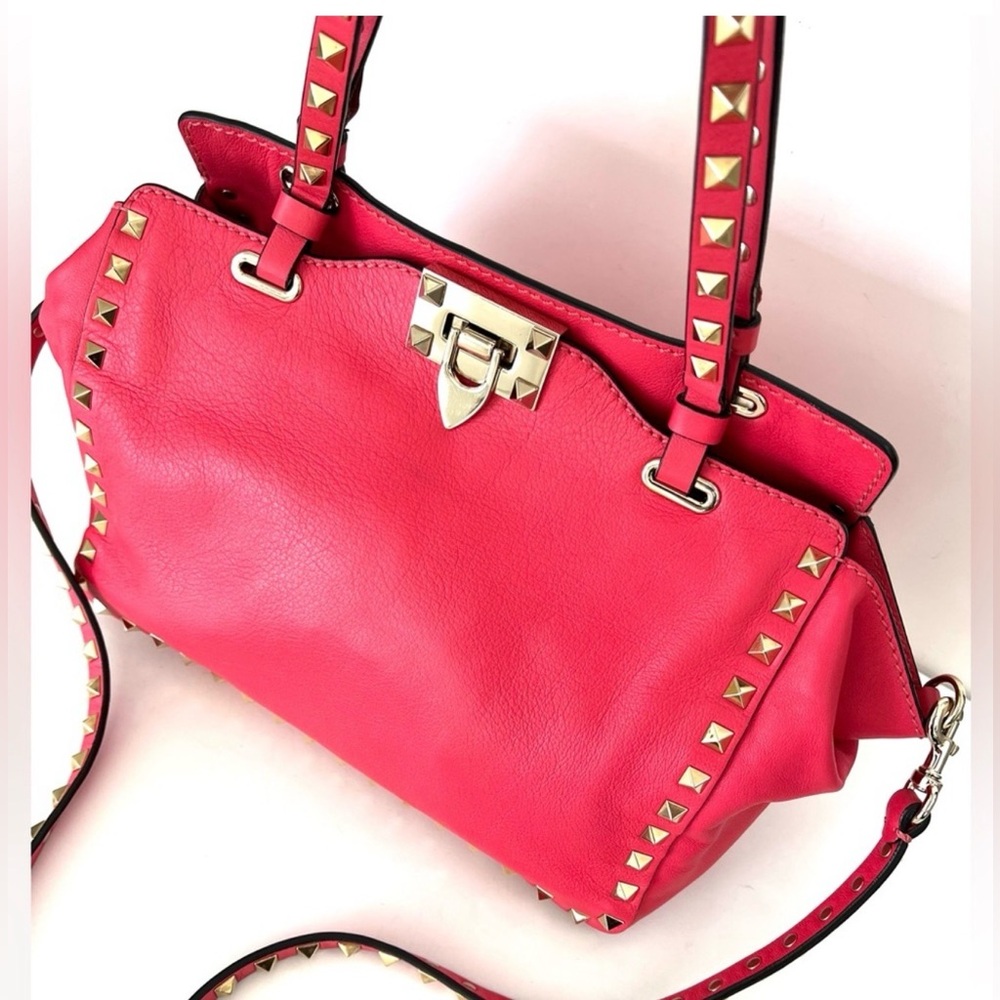 Valentino Garavani Pink Studded Shoulder Bag EUC - Picture 7 of 16